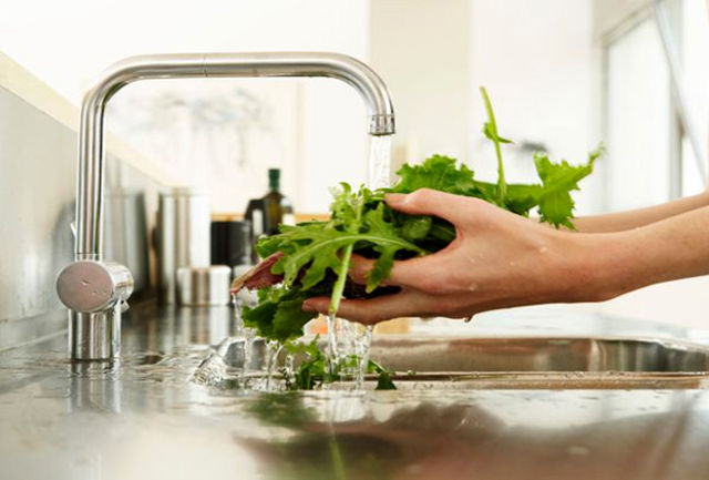 شستن سبزیجات با وایتکس