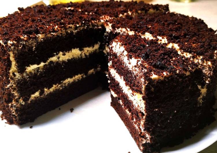 کیک شکلاتی آسان و خوشمزه مرحله به مرحله